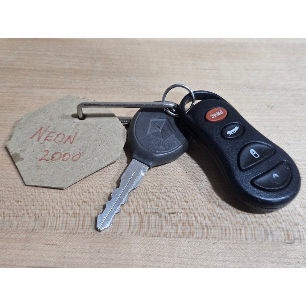 2000 Dodge Neon Key and Remote Fob TRW‎ 04759008AB Pentastar Logo